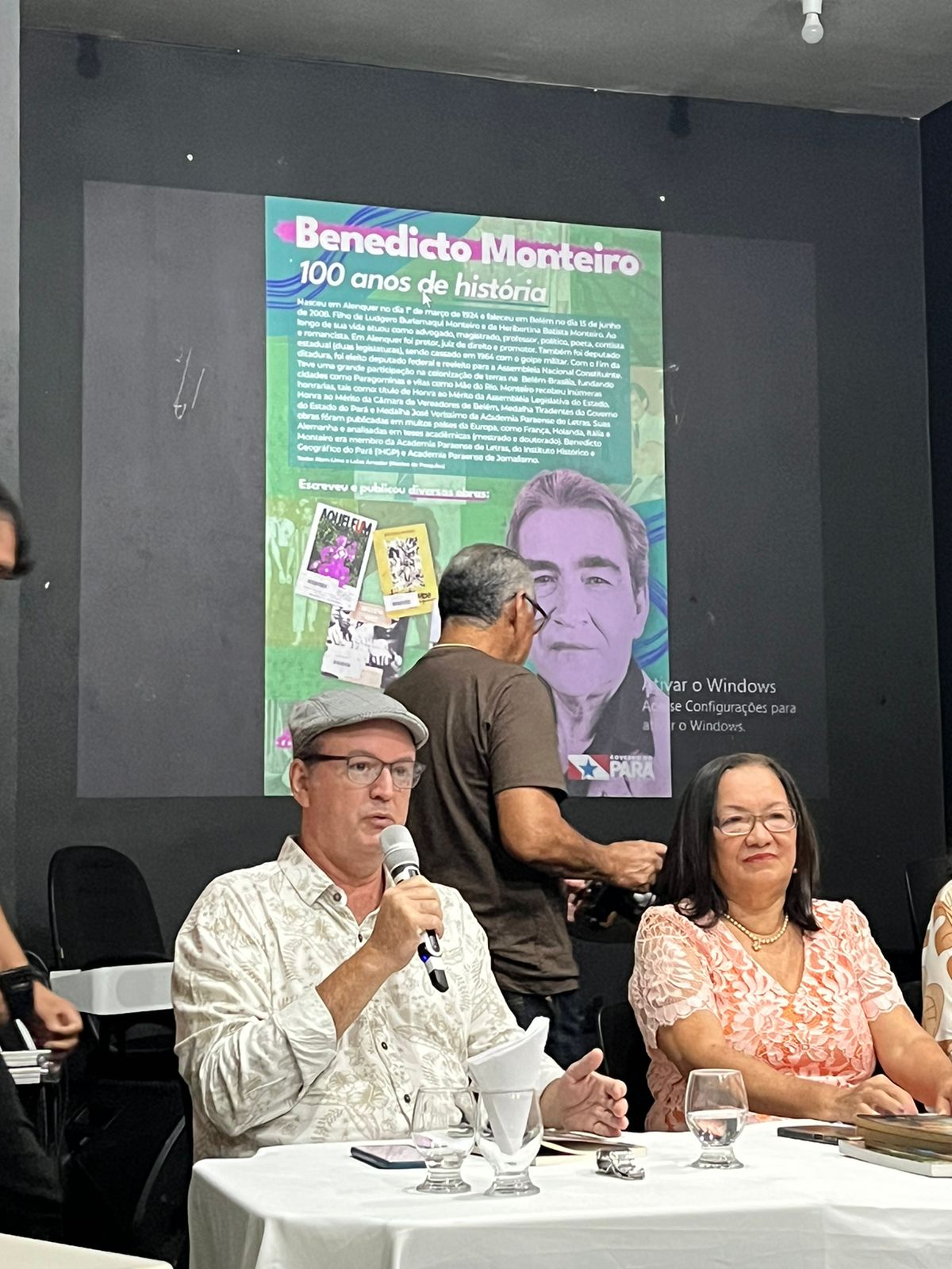 Cerimônia de Abertura do Ano de Centenário de Nascimento do Escritor Paraense Benedicto Monteiro<br>Título da comunicação: Benedicto Monteiro e o regime militar pós-1964: narradores escritores compiladores em romances na Amazônia Brasileira